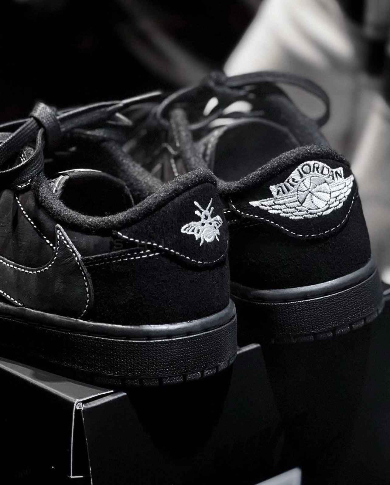 Custom Travis Scott x Fragment x Air Jordan 1 Low DM7866-001