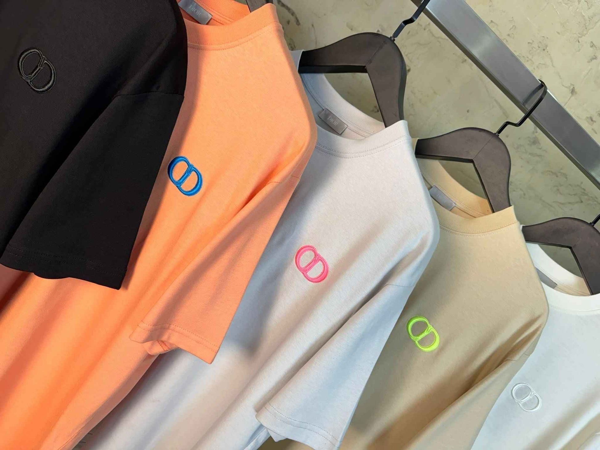 Sneakerhill - Christian Dior T-Shirt 006