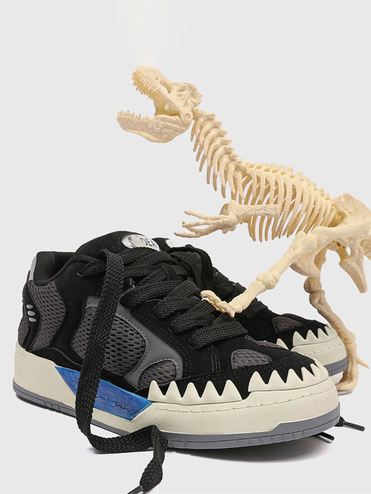 Dinosaur Exoskeleton Hip Hop Thick Sole Sneakers SP2404114M3B