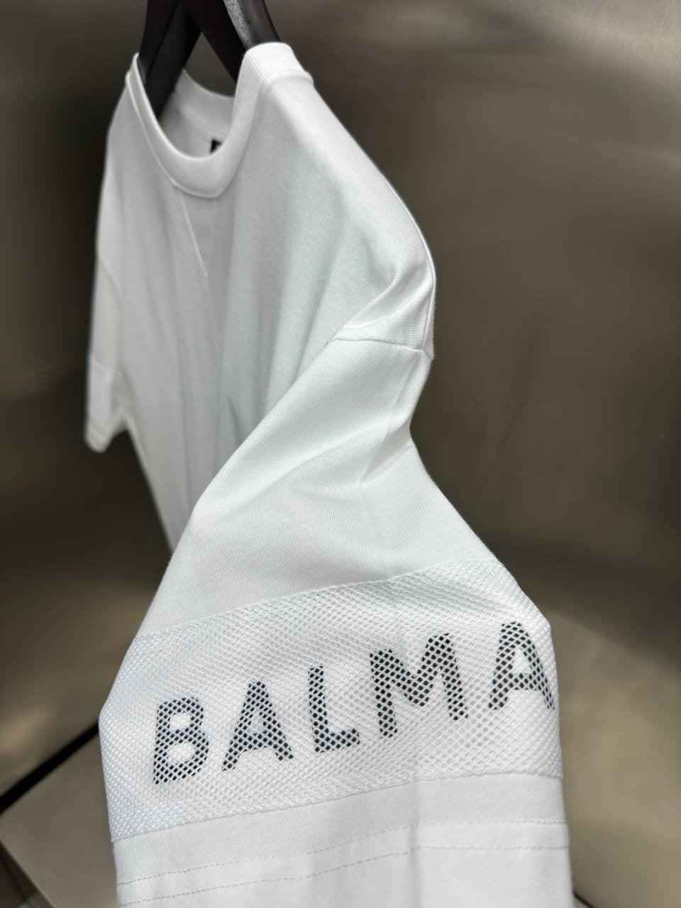 Sneakerhill® - Balmain T-Shirt 003