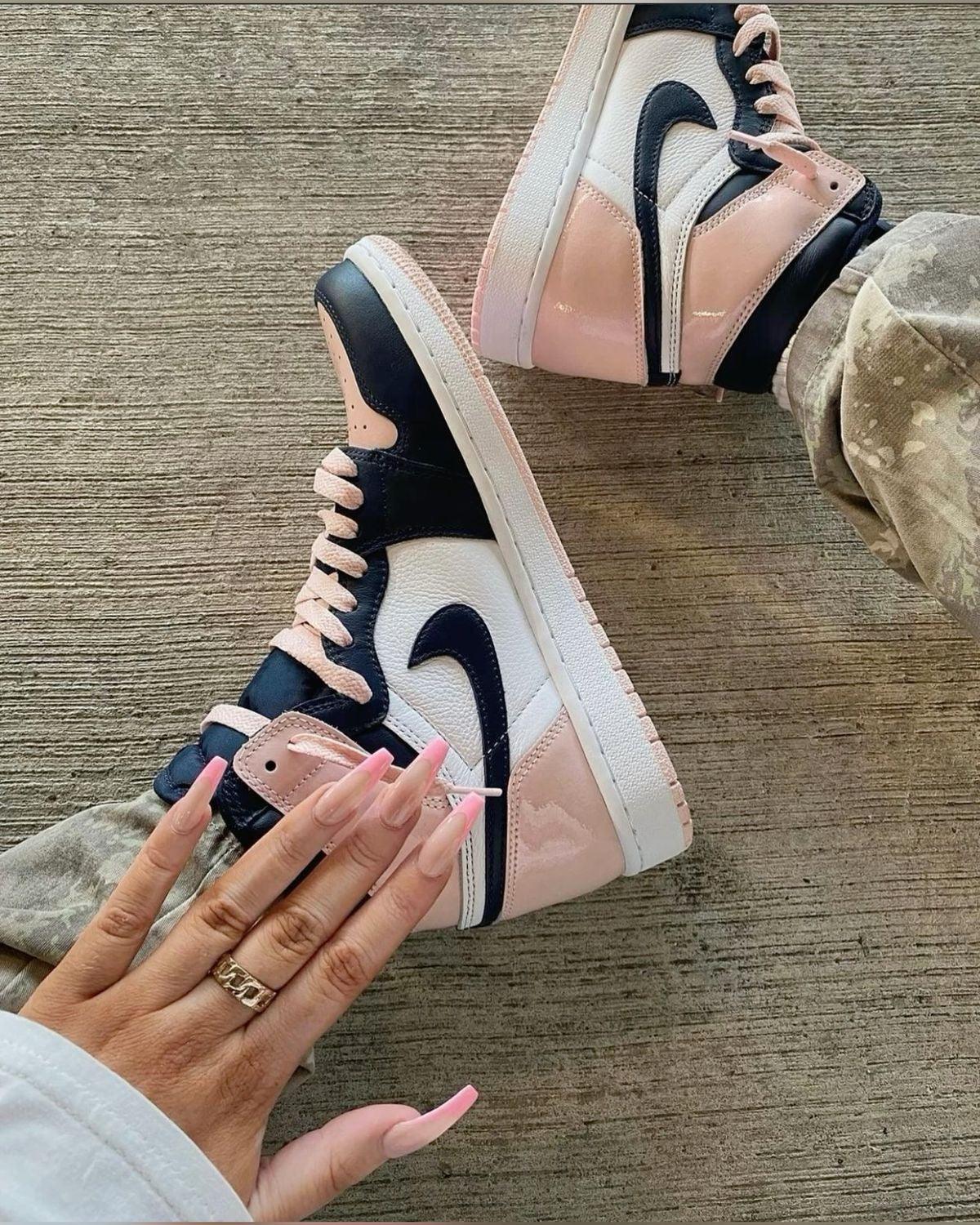 Air Jordan 1 Retro High Wmns OG SE 'Bubble Gum' Air Jordan