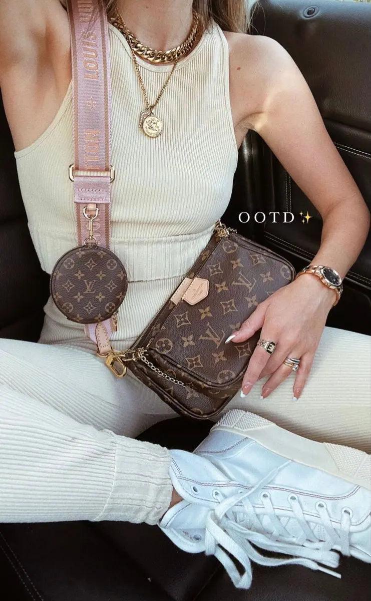 LV MULTI POCHETTE ACCESSOIRES M44813 luxurysteps