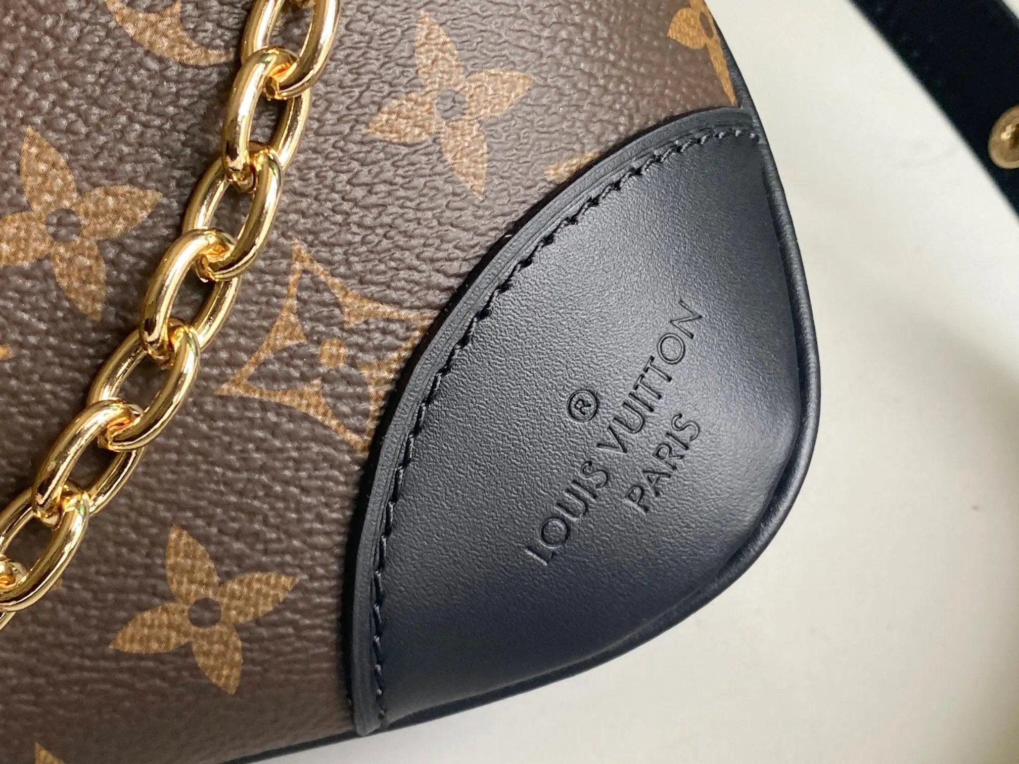 LV Monogram M45832 outblackco