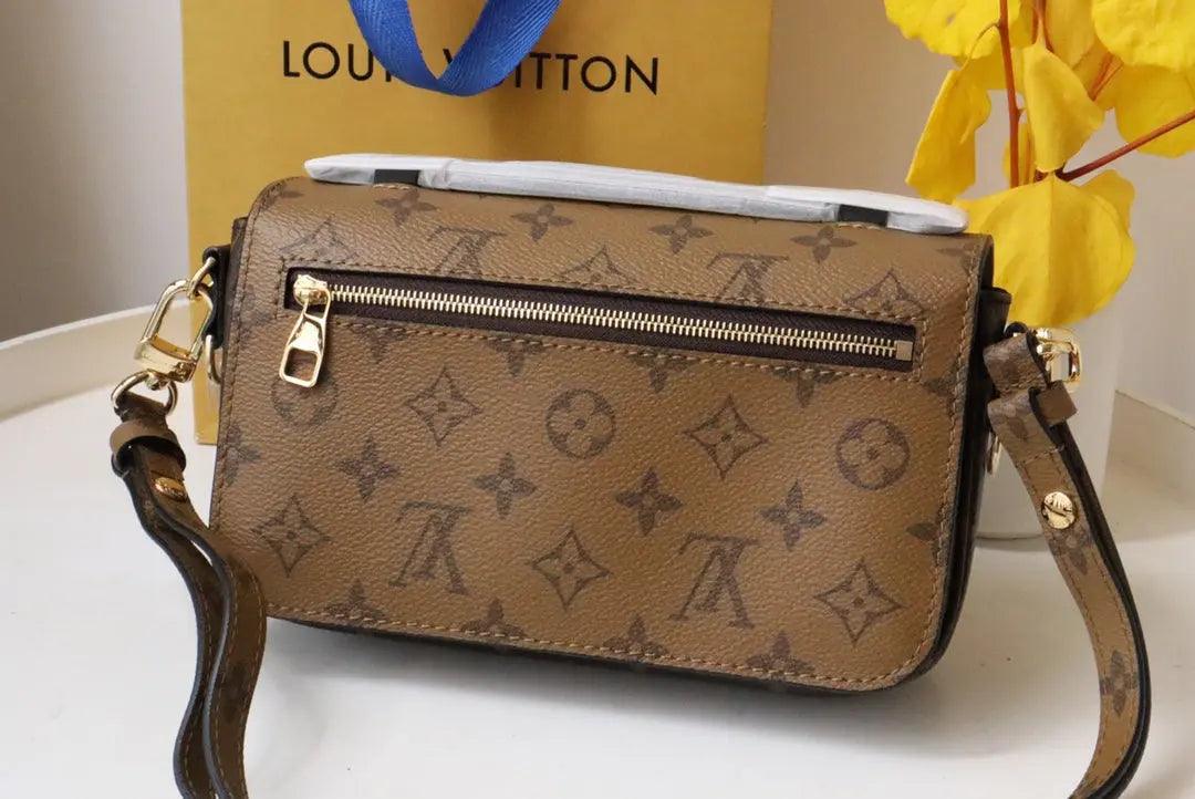 LV Monogram M46279 outblackco