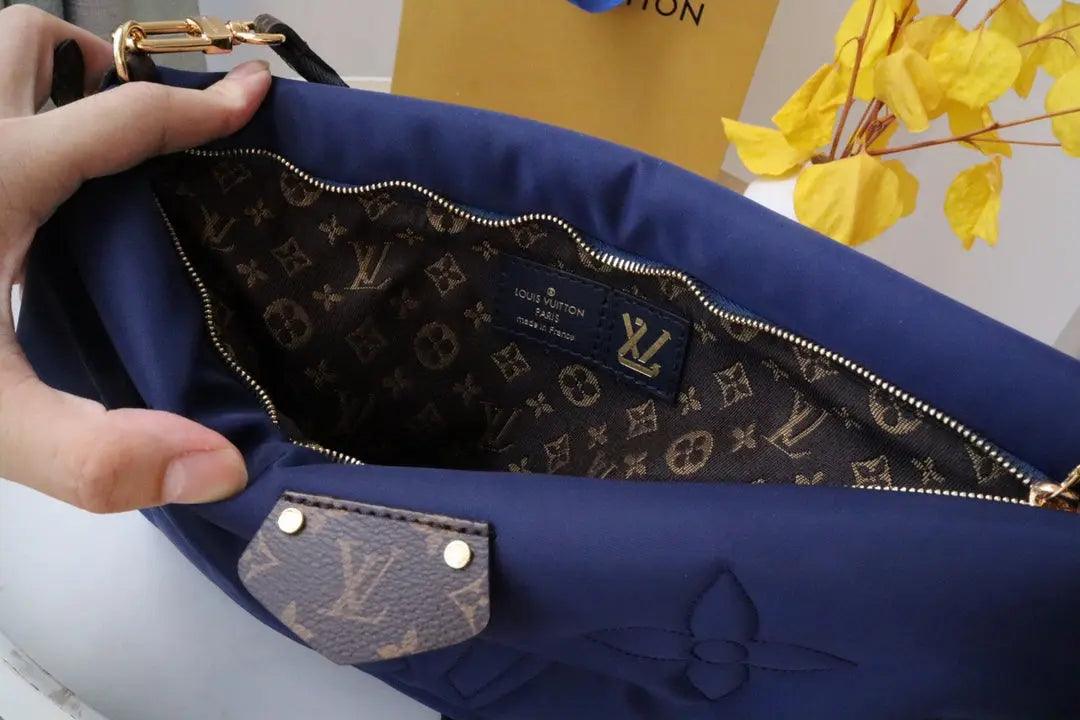 LV Multi Pochette Monogram M58977 outblackco