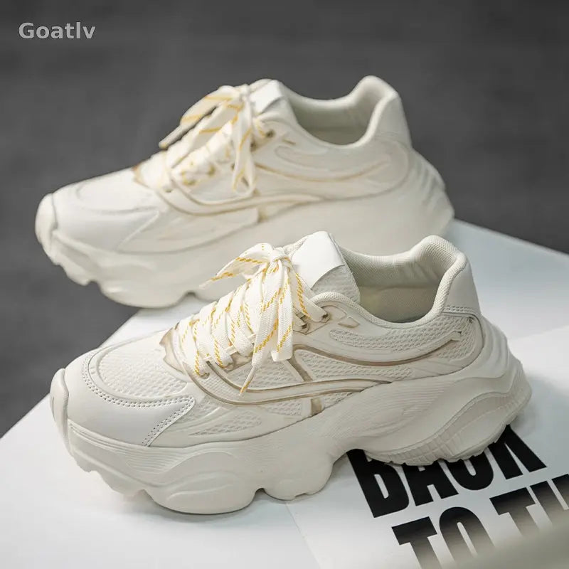 Nova Flash T4 Sneakers