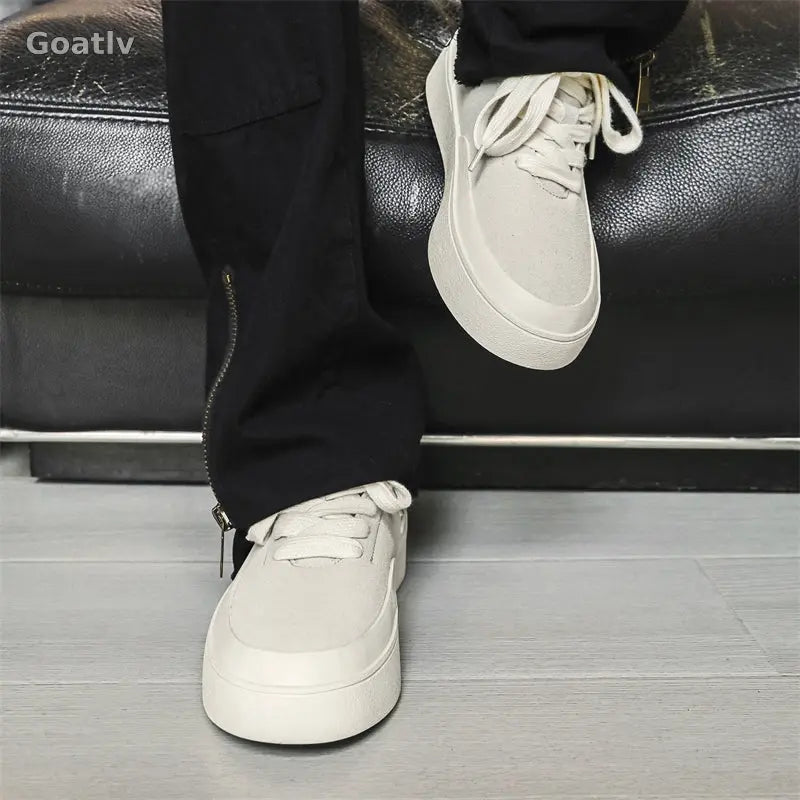 Orbital Surge T4 Sneakers - 1984