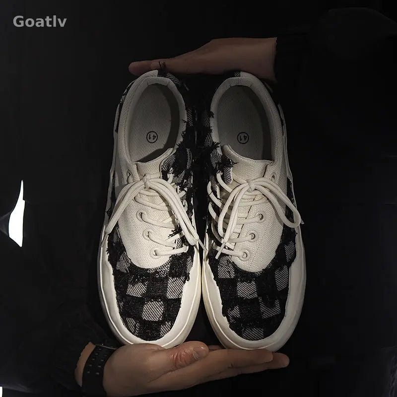 QUAKE 'Intensity' T4 Sneakers - 1984