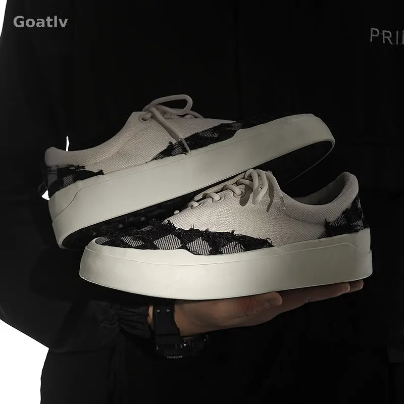 QUAKE 'Intensity' T4 Sneakers - 1984