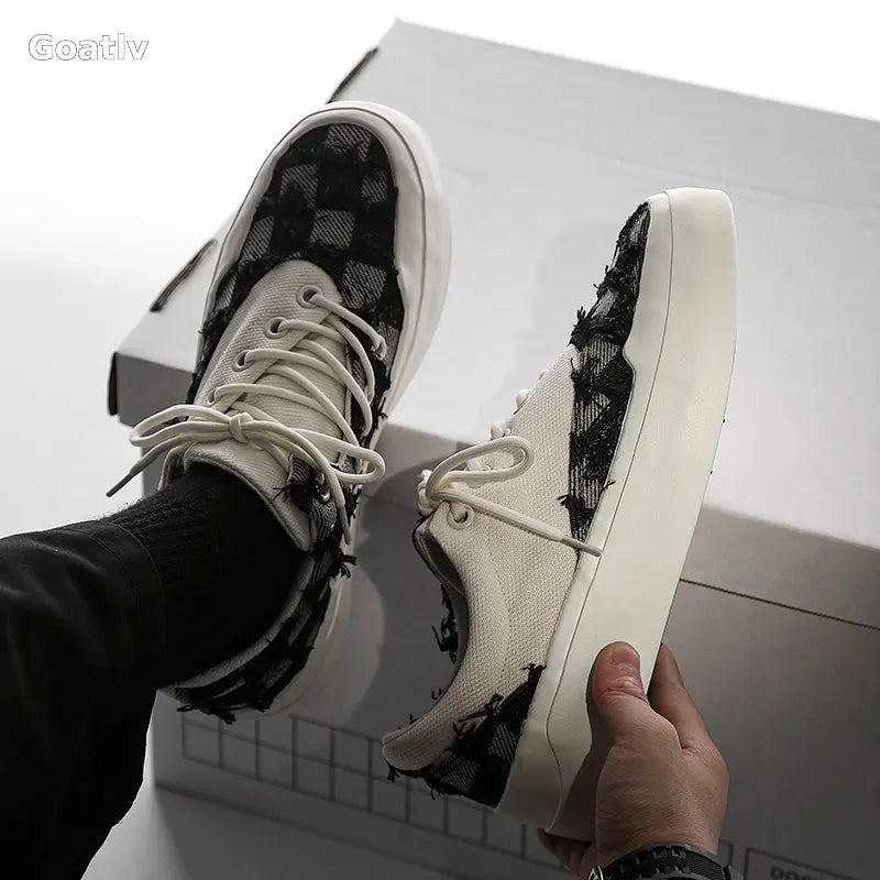 QUAKE 'Intensity' T4 Sneakers - 1984