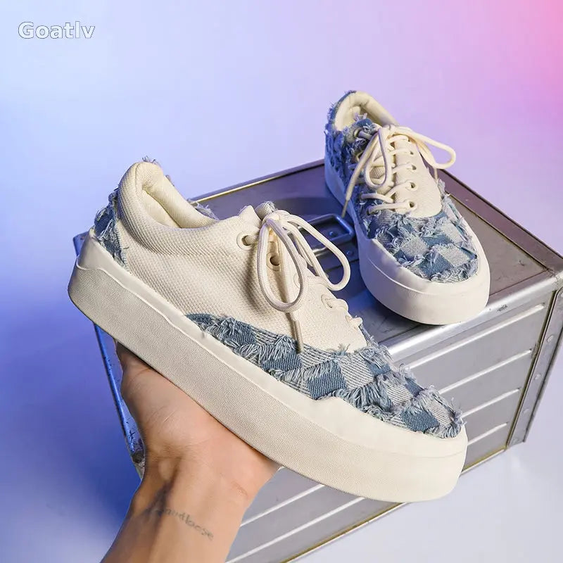 QUAKE 'Intensity' T4 Sneakers - 1984