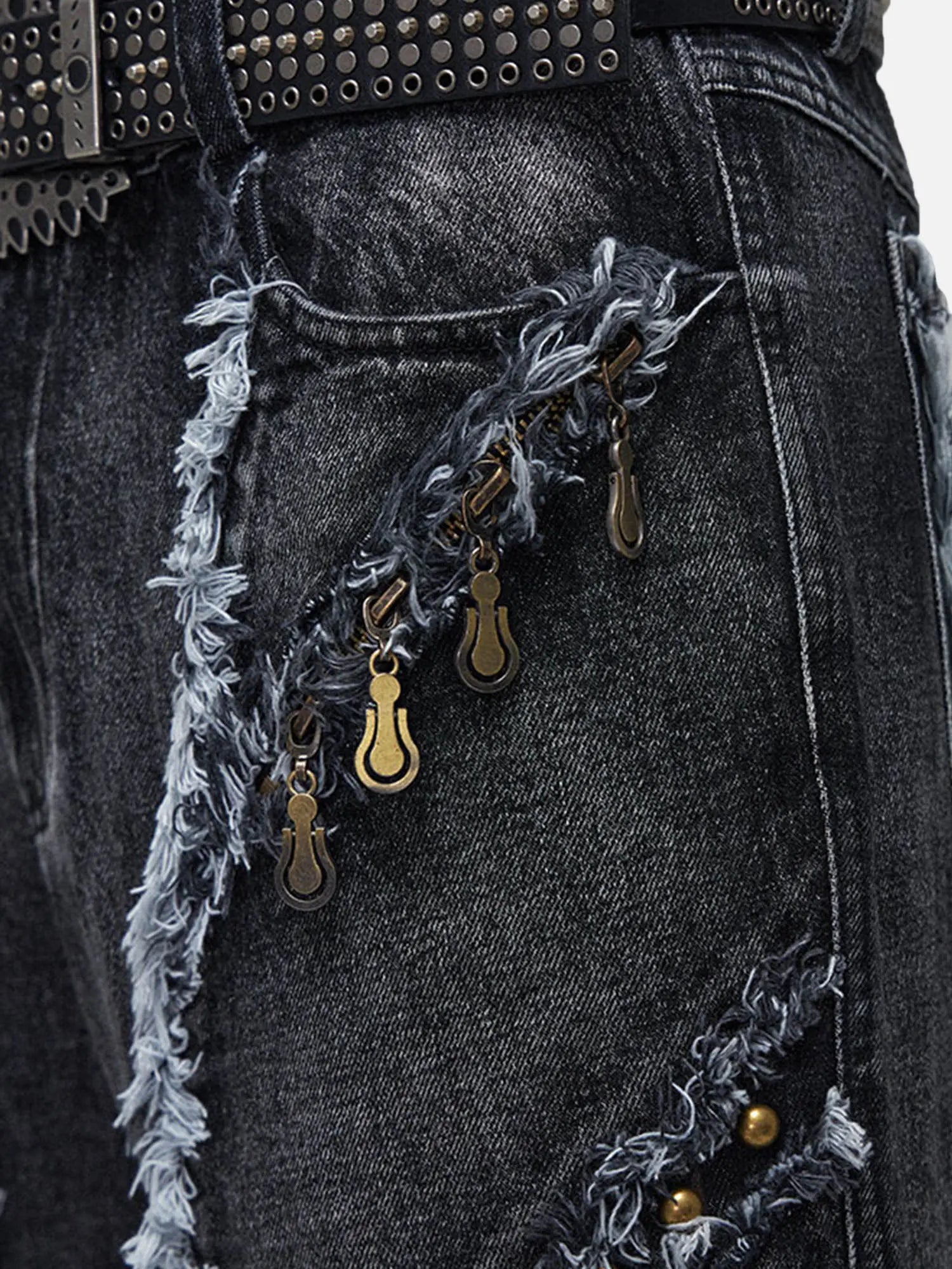 Retro Deconstructed Multi-Pull Heavy Duty Washed Distressed Tassel Micro-Large Jeans SP2404128B6N