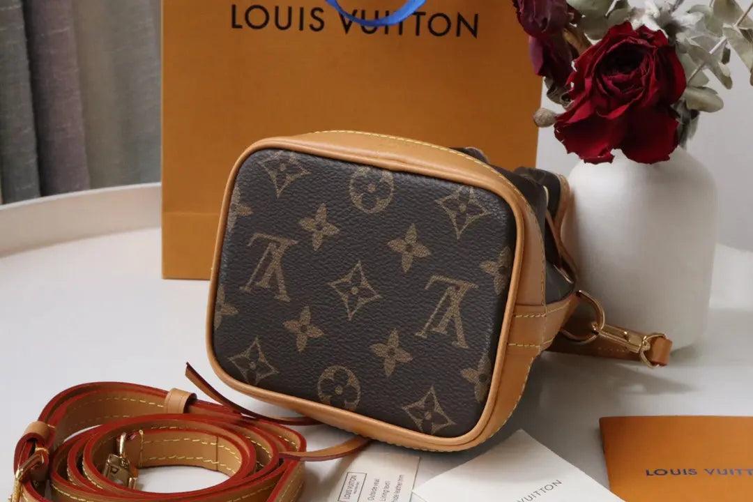 SO - New Fashion Women's Bags LUV Monogram A025 sneakeronline