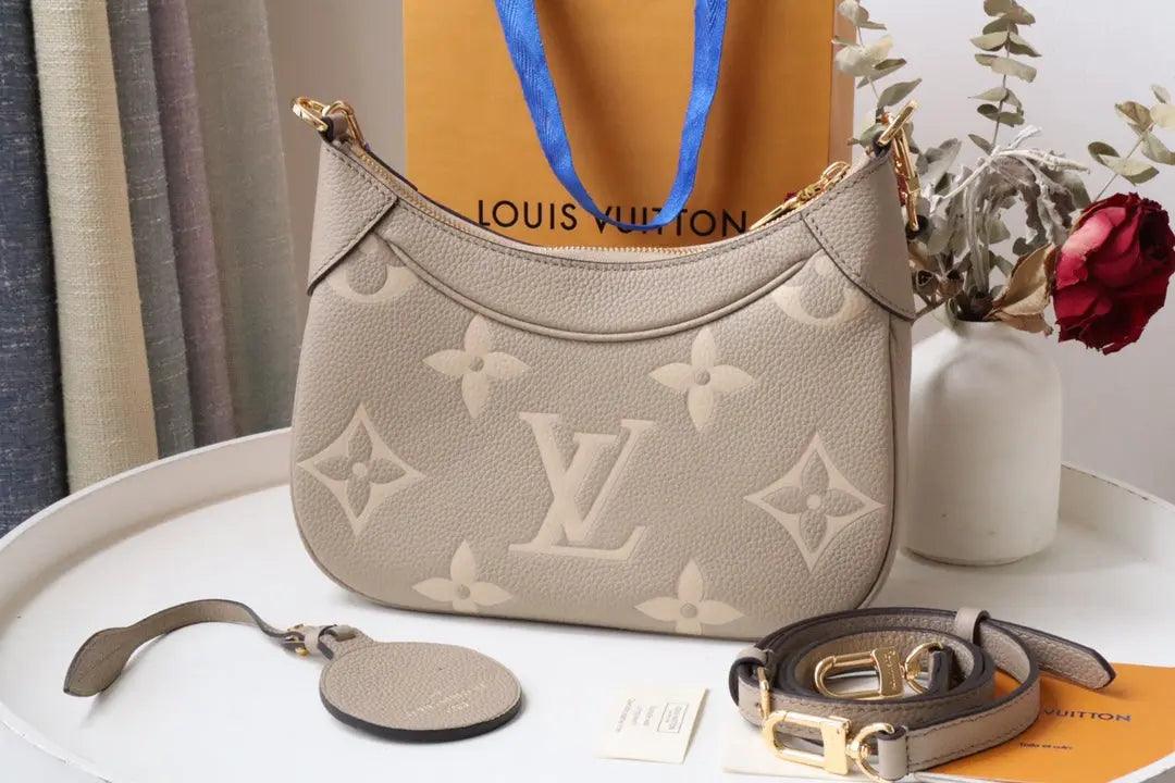 SO - New Fashion Women's Bags LUV Monogram A077 sneakeronline