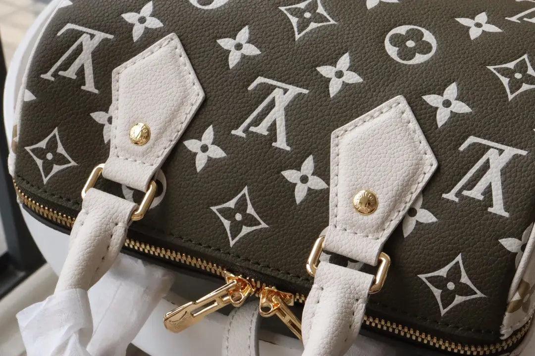 SO - New Fashion Women's Bags LUV SPEEDY MONOGRAM A018 sneakeronline