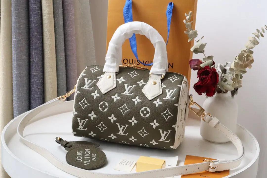 SO - New Fashion Women's Bags LUV SPEEDY MONOGRAM A018 sneakeronline