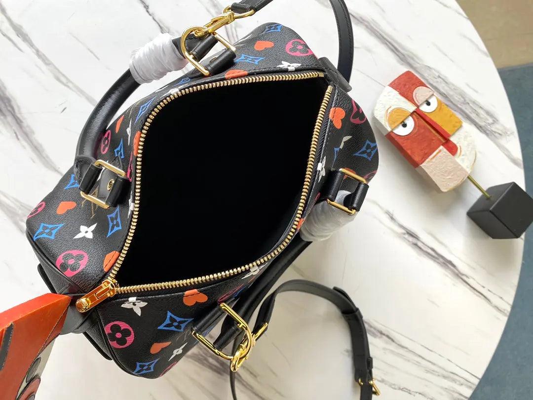 SO - New Fashion Women's Bags LUV Speedy Bandoulière Nicolas Ghesquière Game On Monogram A053 sneakeronline