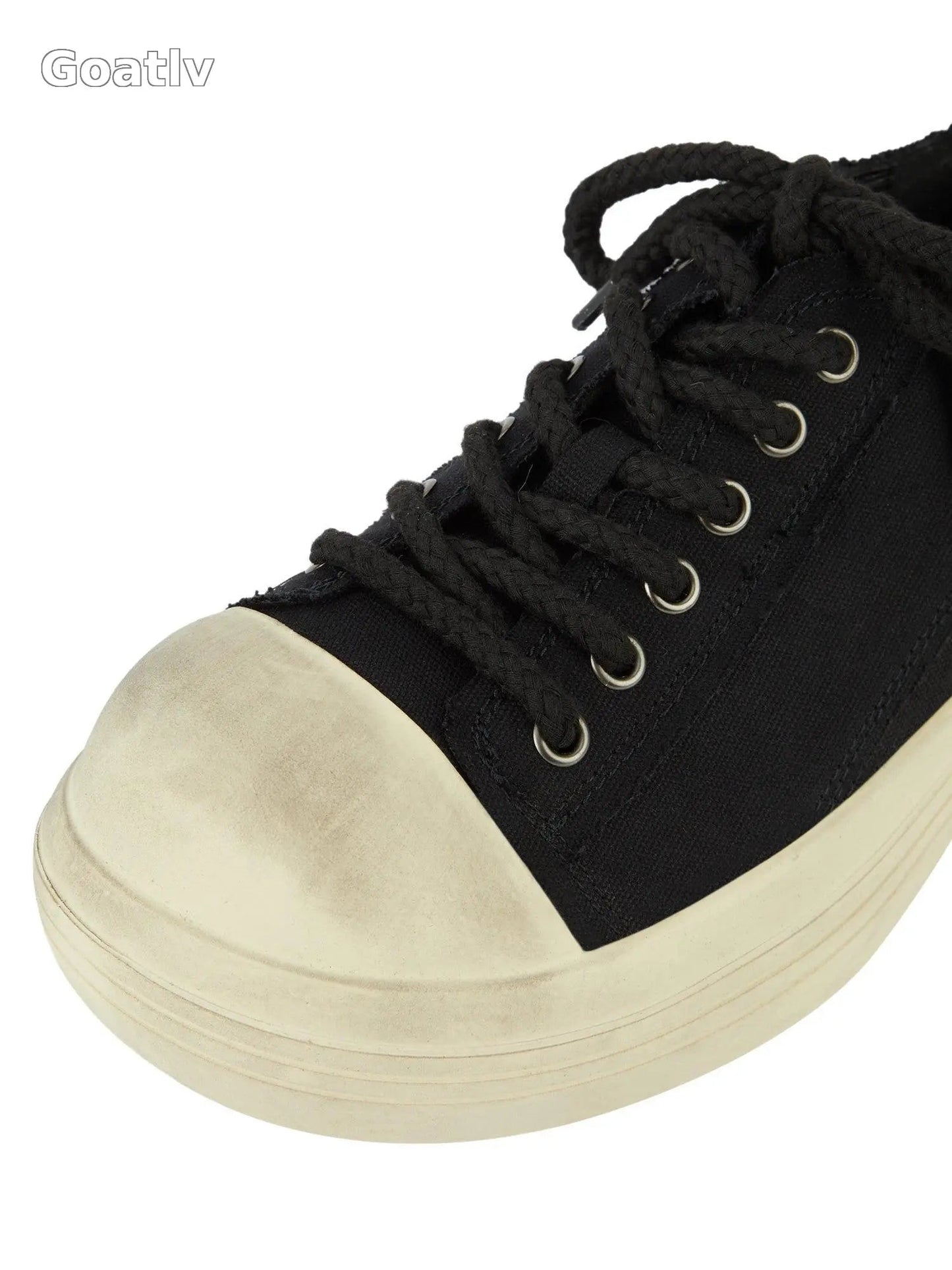 Sneakerhill Old Mickey Mouse Street Rap Sneakers - 1984
