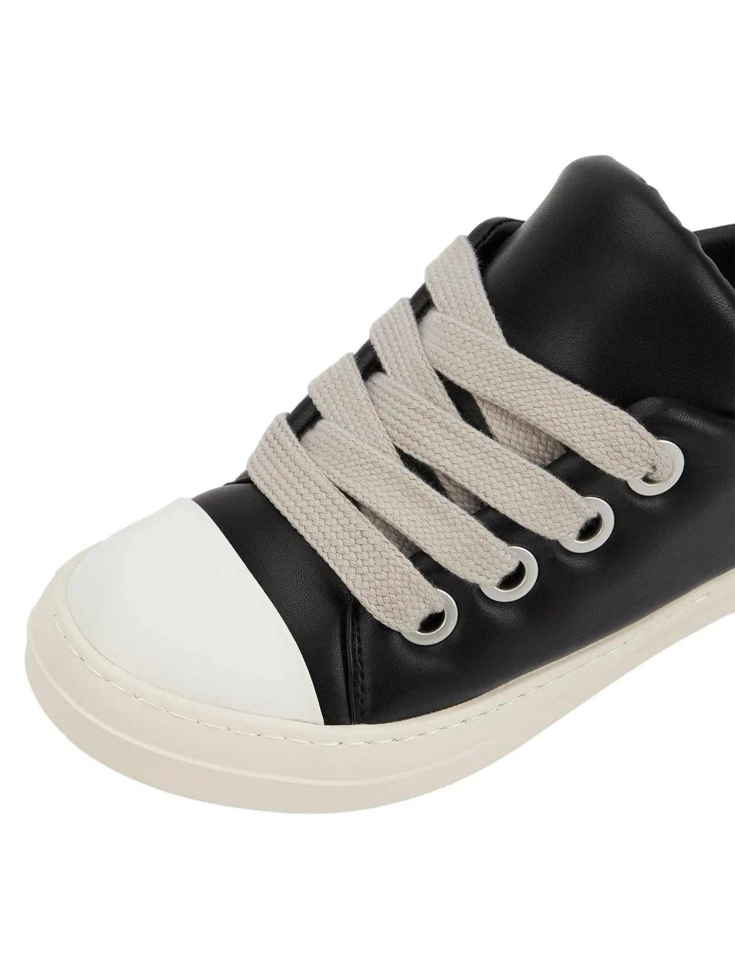 Sneakerhill Slip-On Bread Street Rap Sneakers - 1984
