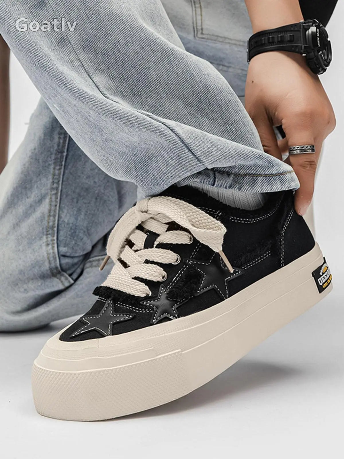 Sneakerhill Star Patch Embroidered Canvas Shoes - 1984