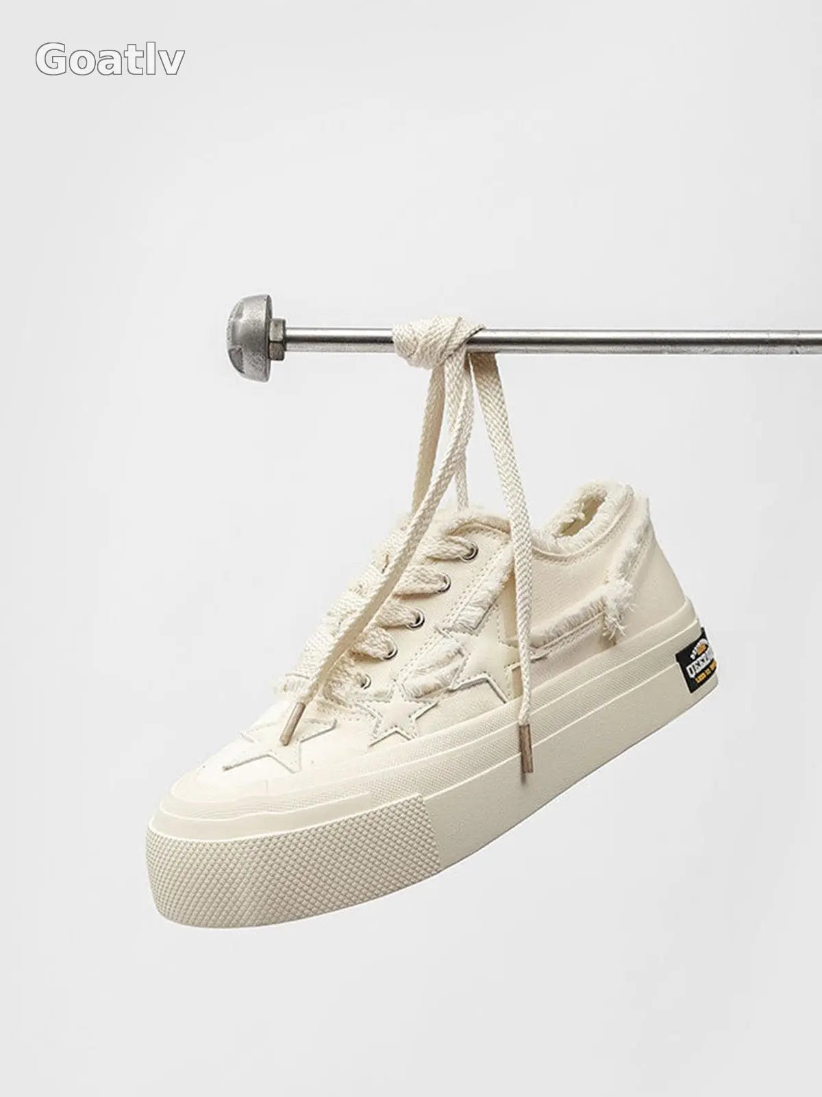 Sneakerhill Star Patch Embroidered Canvas Shoes - 1984