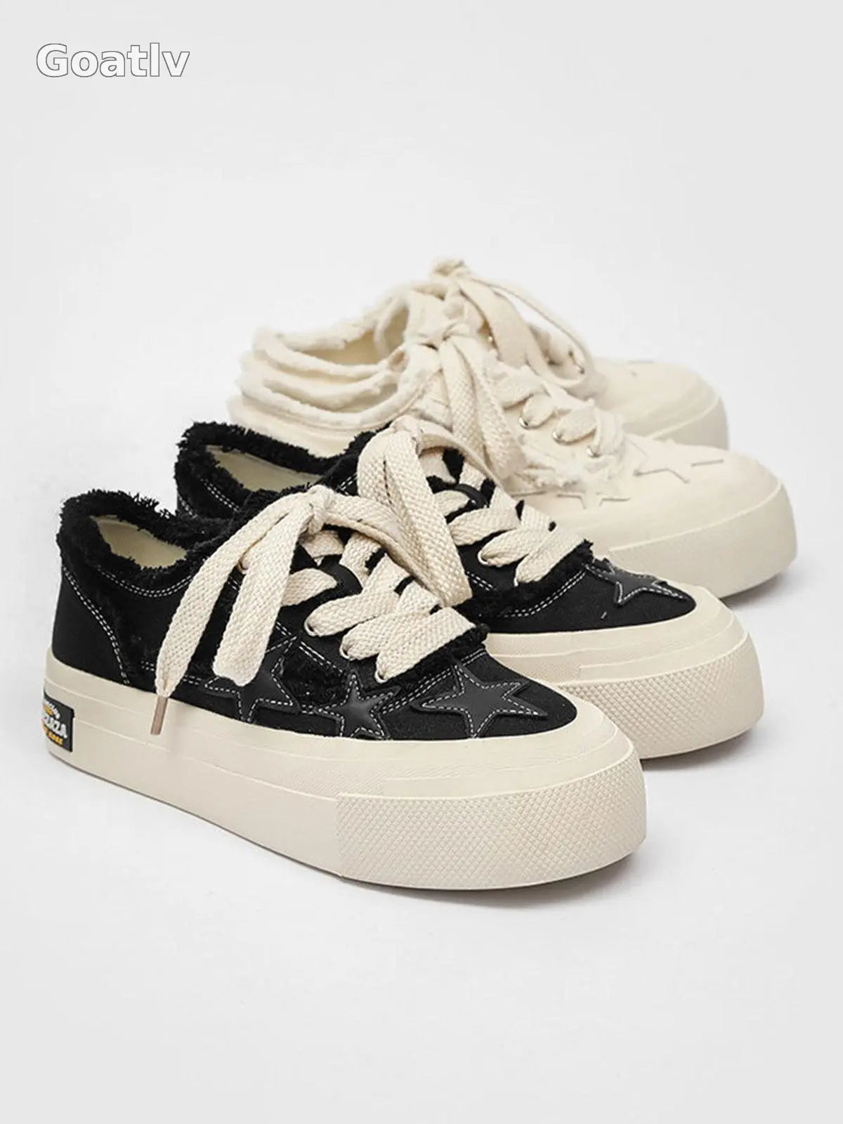 Sneakerhill Star Patch Embroidered Canvas Shoes - 1984