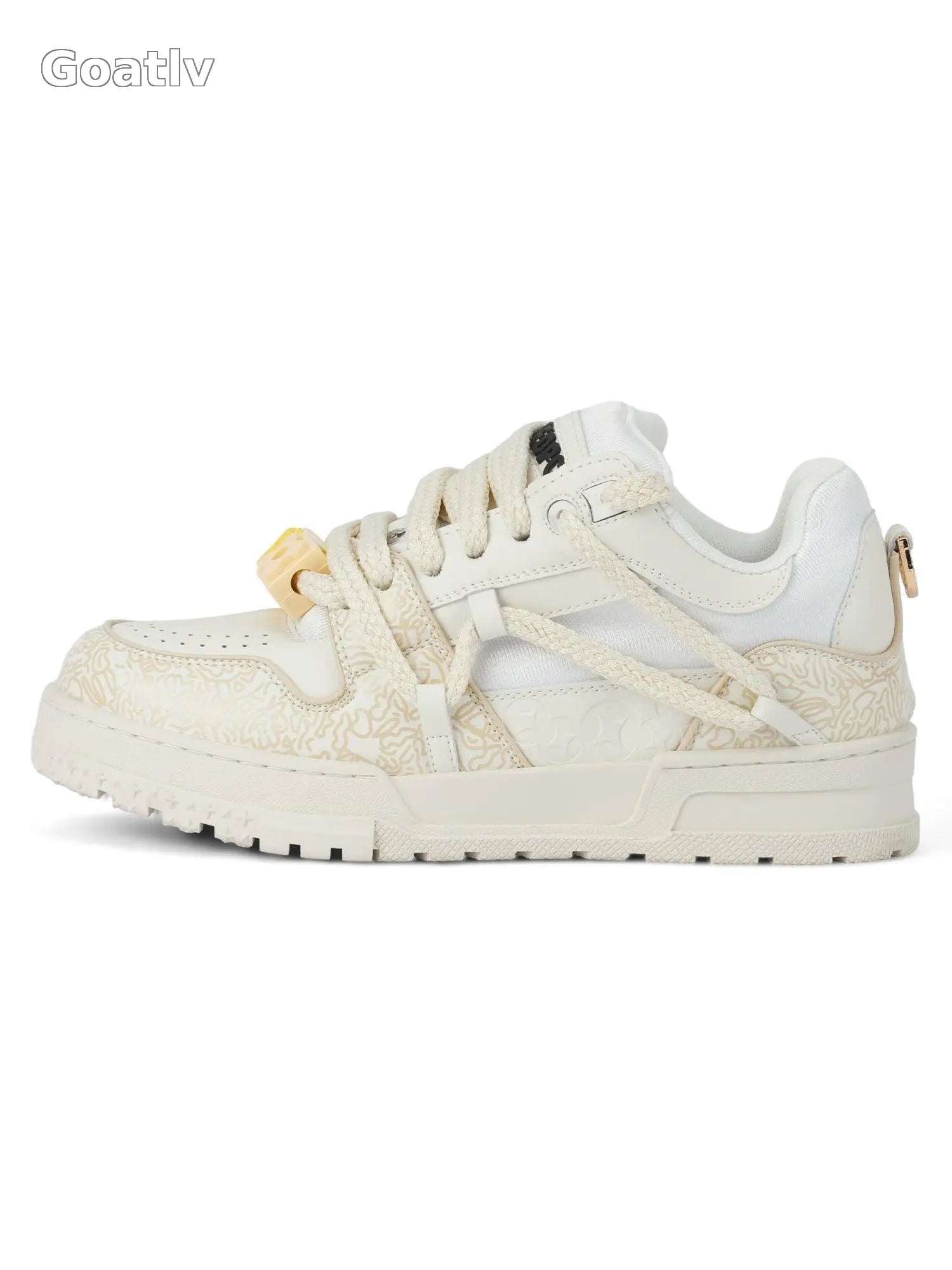 Sneakerhub Everything Goes With Casual Sneakers - 1931 - 1984