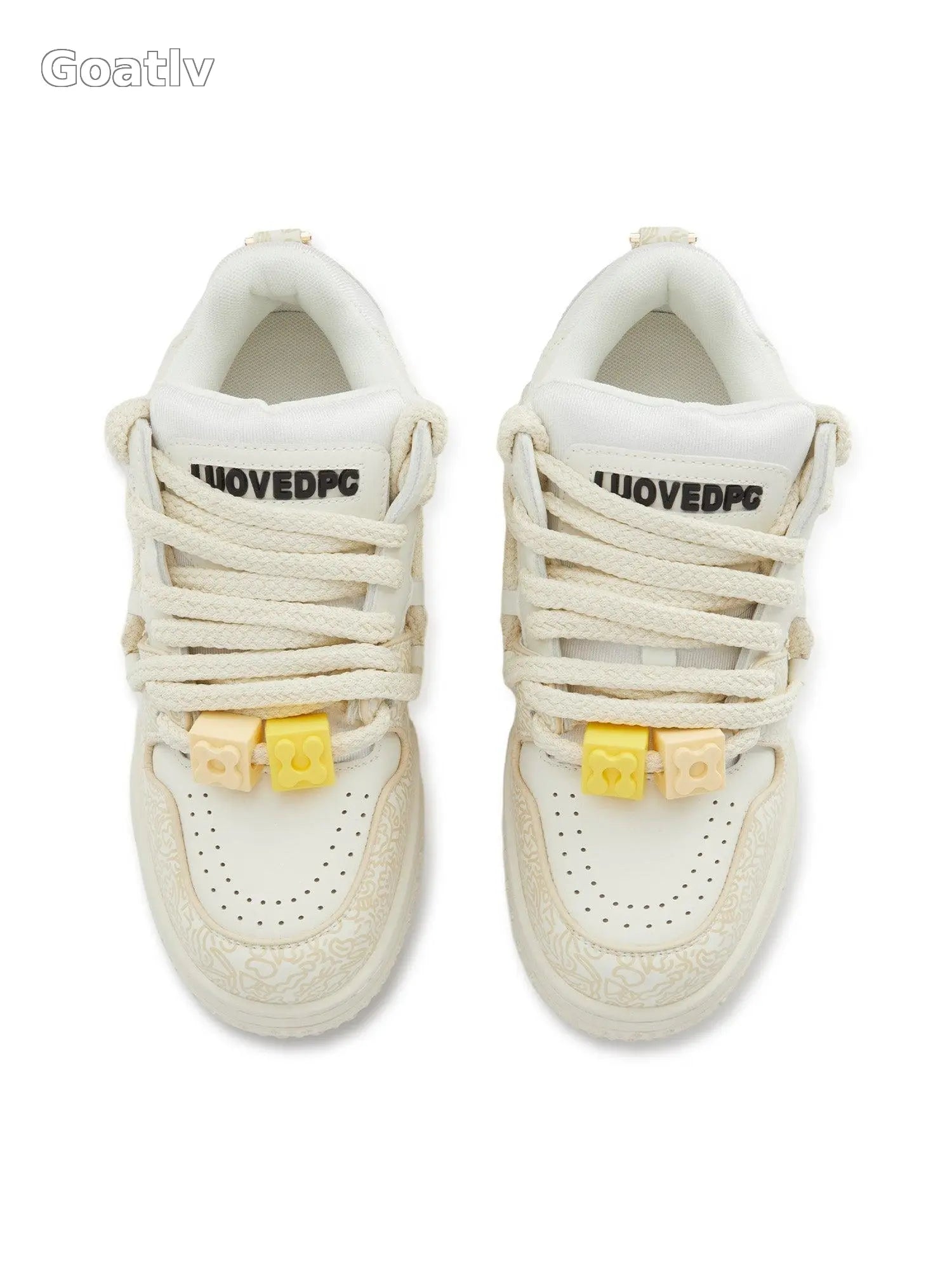 Sneakerhub Everything Goes With Casual Sneakers - 1931 - 1984
