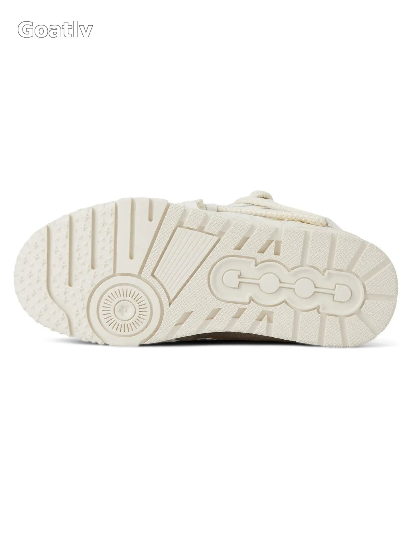 Sneakerhub Everything Goes With Casual Sneakers - 1931 - 1984