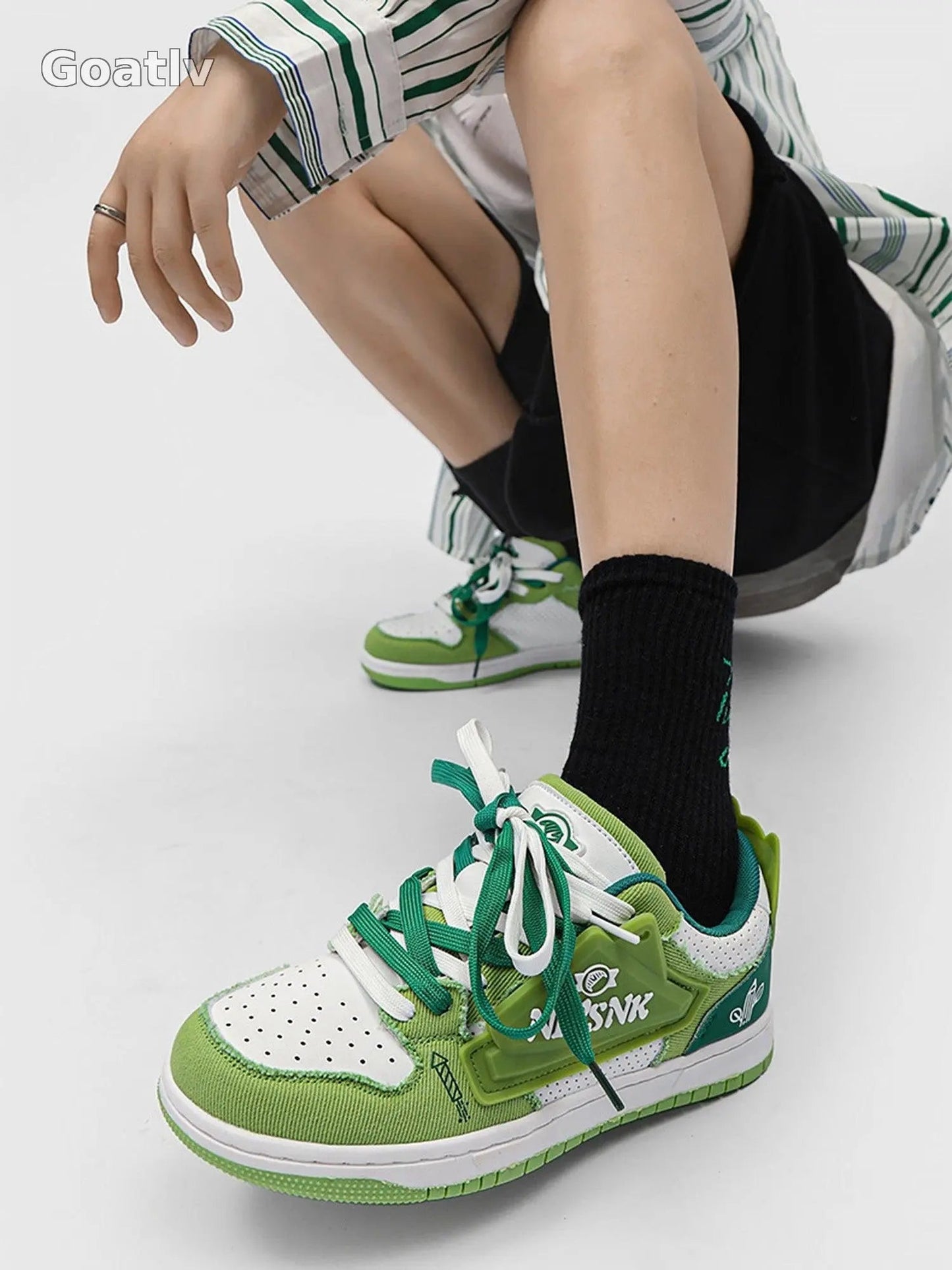 Sneakerhub Everything Goes With Casual Sneakers - 1984