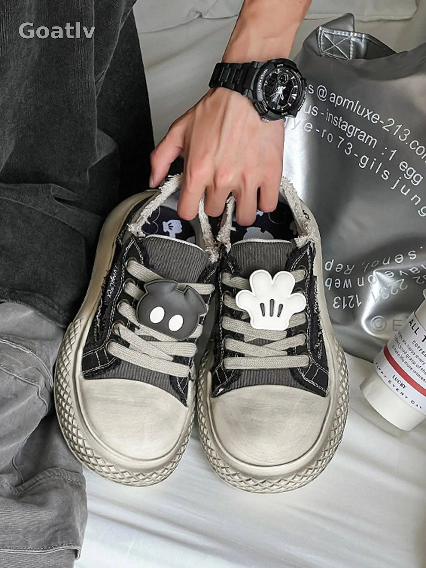 Sneakerhub Retro Ugly Cute Street Rap Sneakers - 2113 - 1984