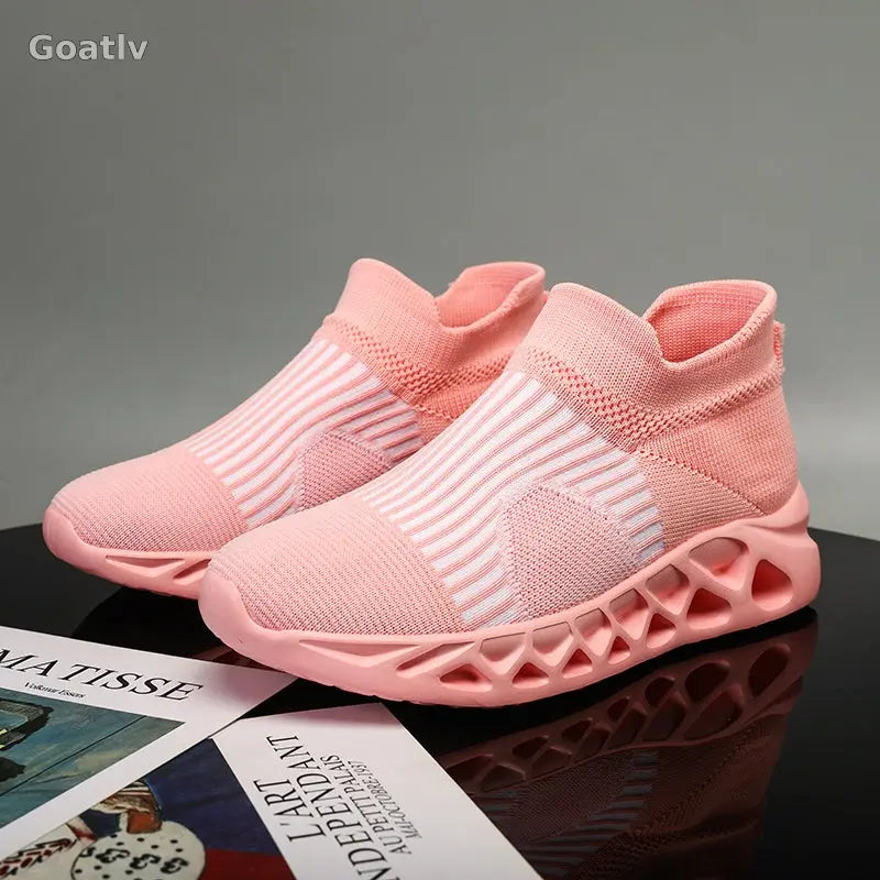 Strato Swift T4 Sneakers - 1984