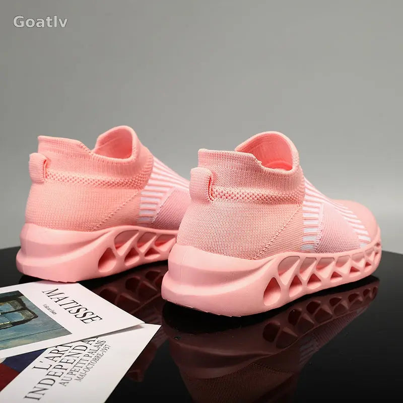 Strato Swift T4 Sneakers - 1984