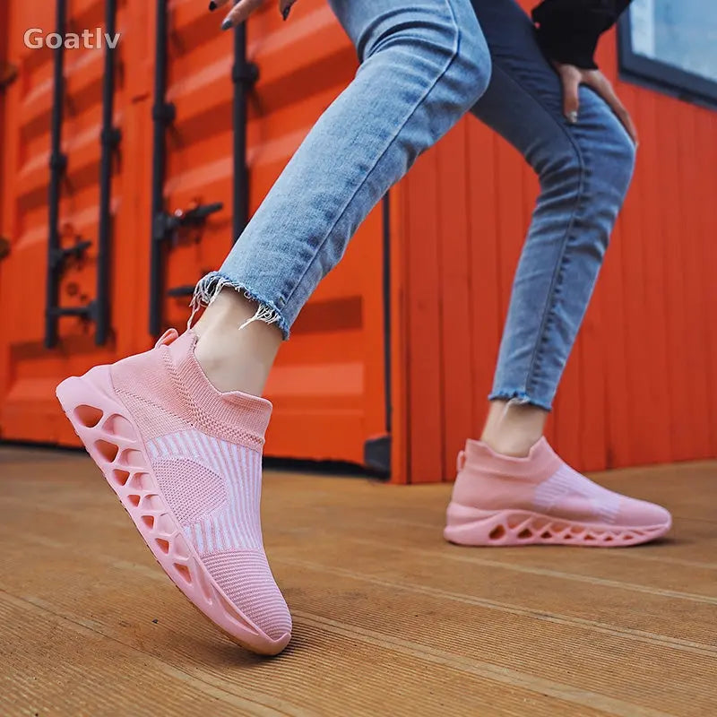 Strato Swift T4 Sneakers - 1984