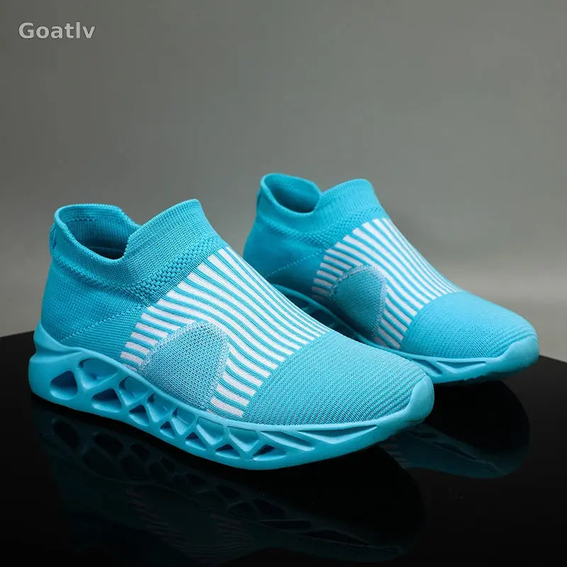 Strato Swift T4 Sneakers - 1984