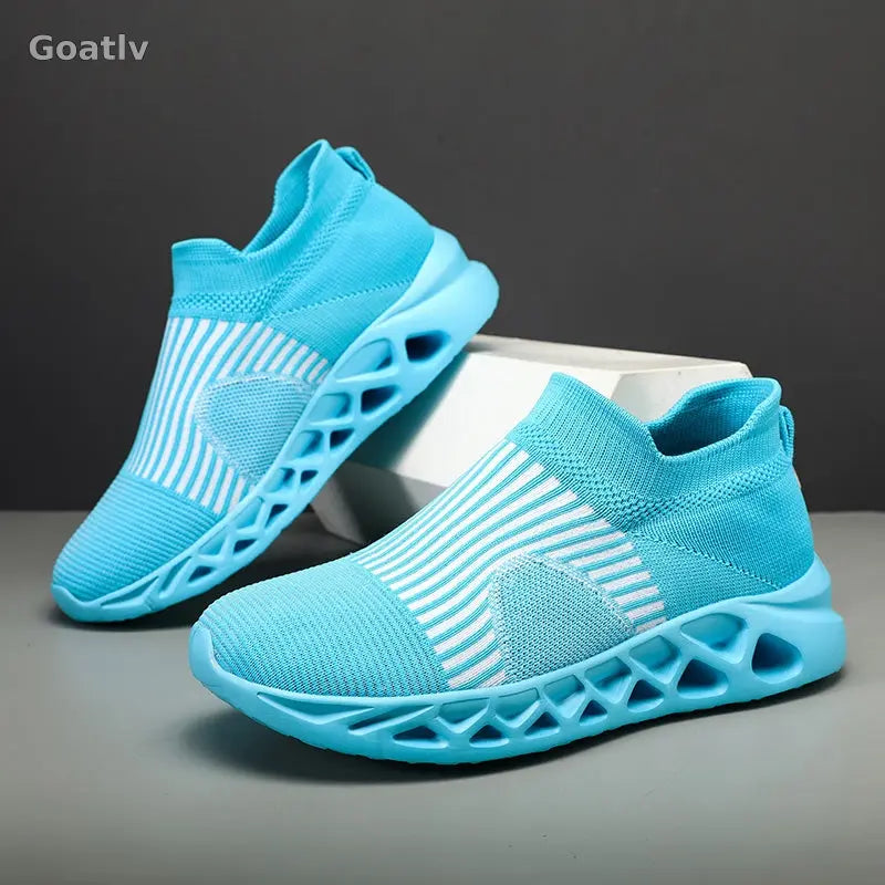 Strato Swift T4 Sneakers - 1984