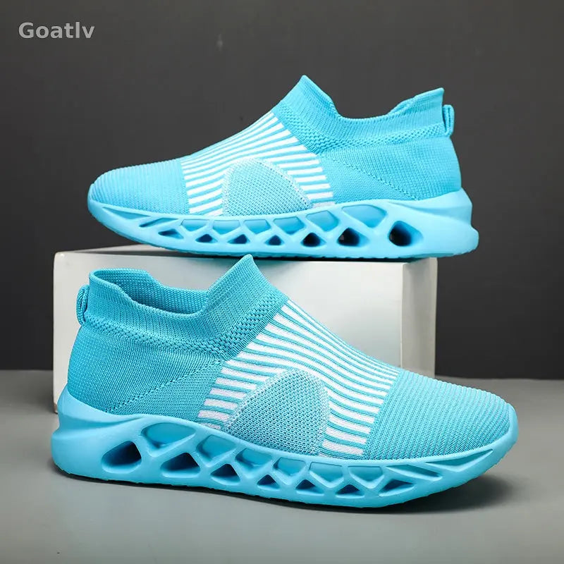 Strato Swift T4 Sneakers - 1984