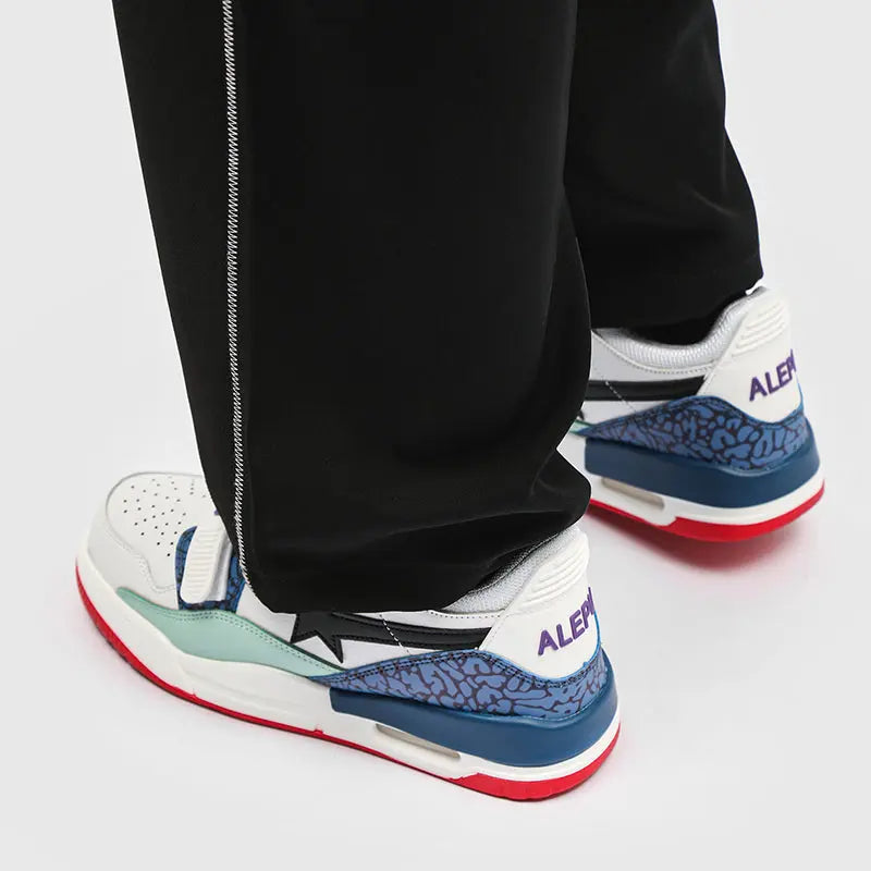 Summit Pulse T4 Sneakers