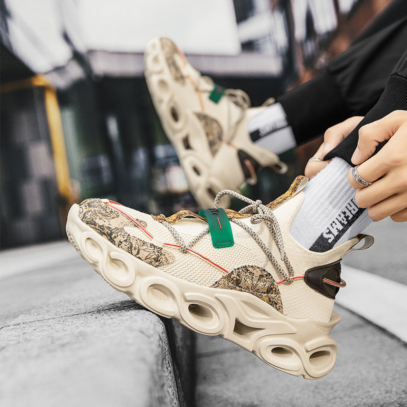 CLASH 'Raptor Blaze' T4 Sneakers
