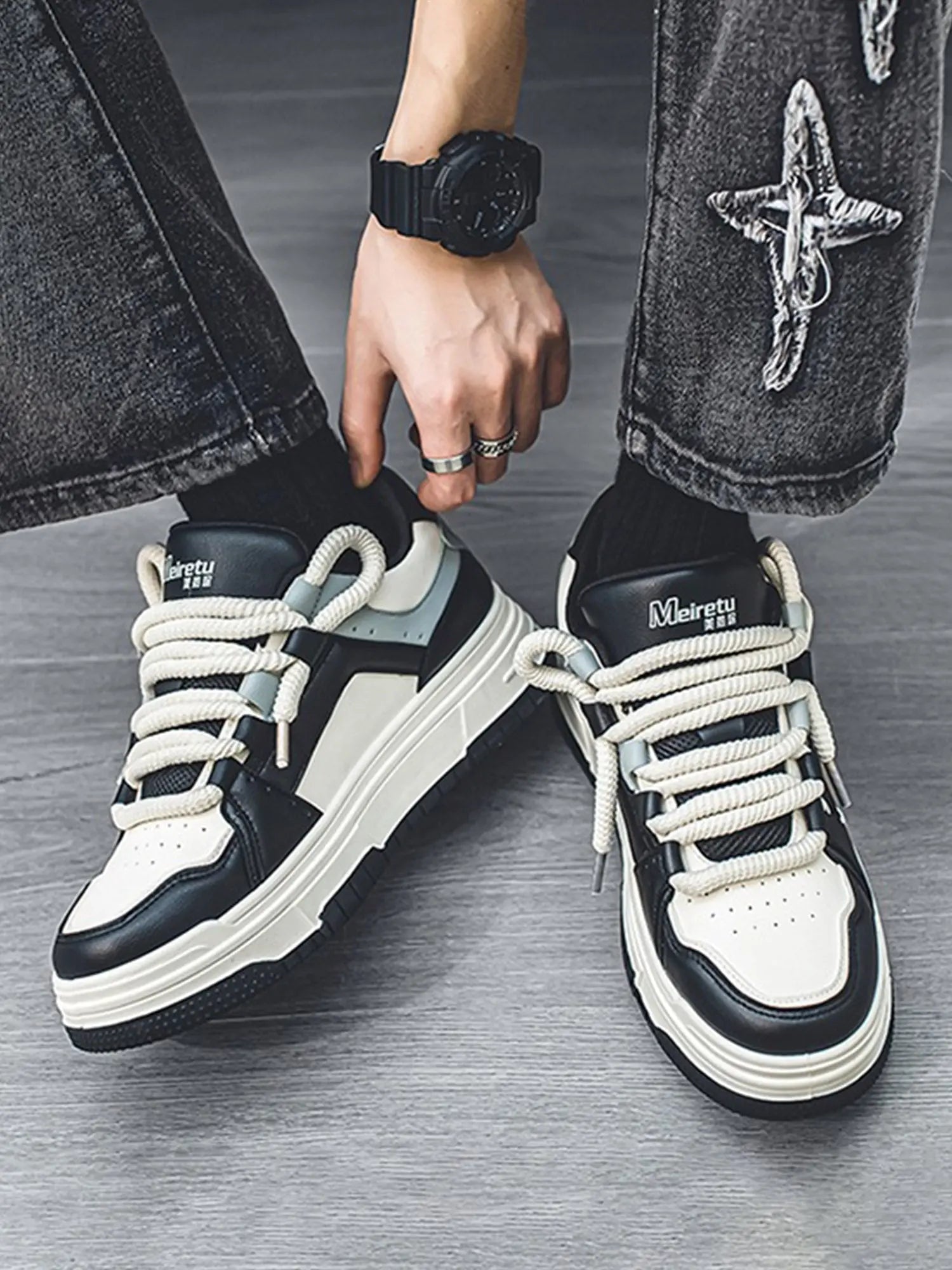 Thick-soled Stitched XX Bread Hip-Hop Street Sneakers SP240402AYBV