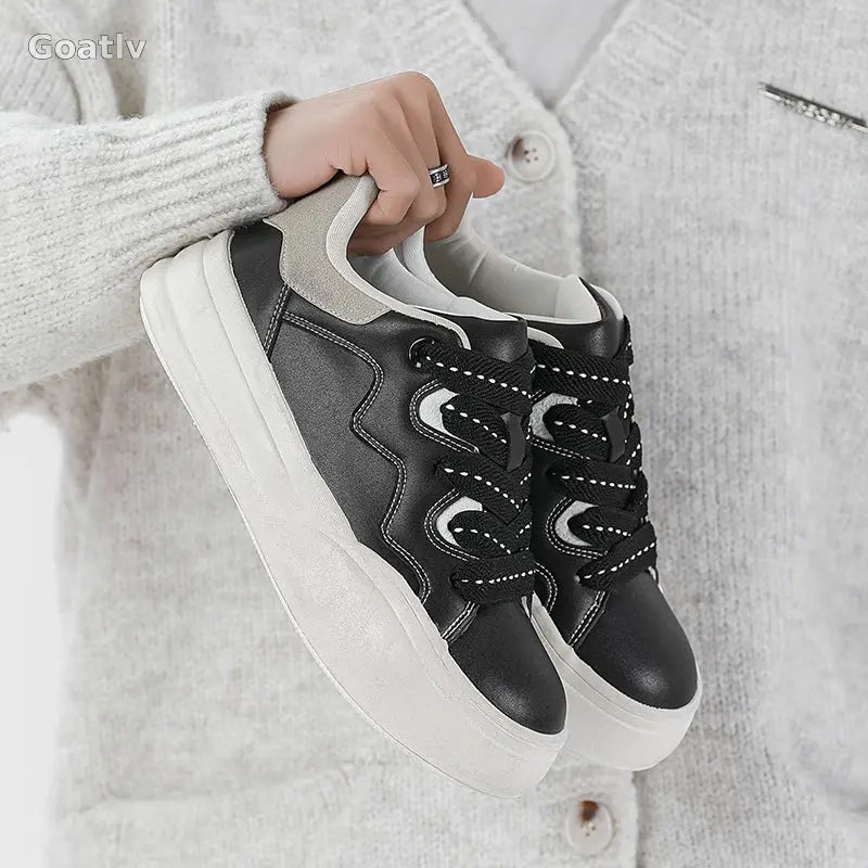ZEAL 'Next Gen Love' T4 Sneakers - 1984