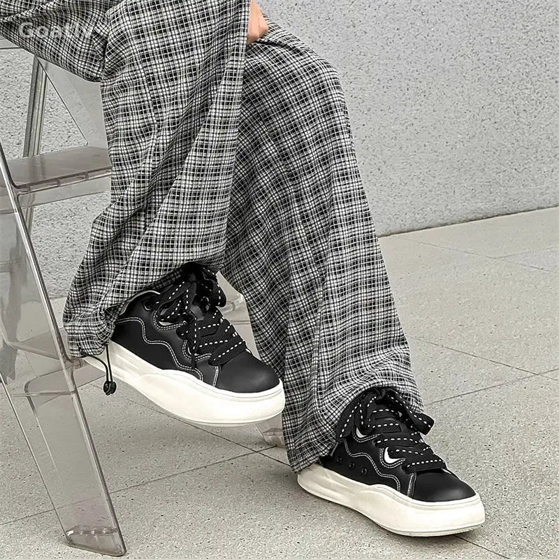 ZEAL 'Next Gen Love' T4 Sneakers - 1984