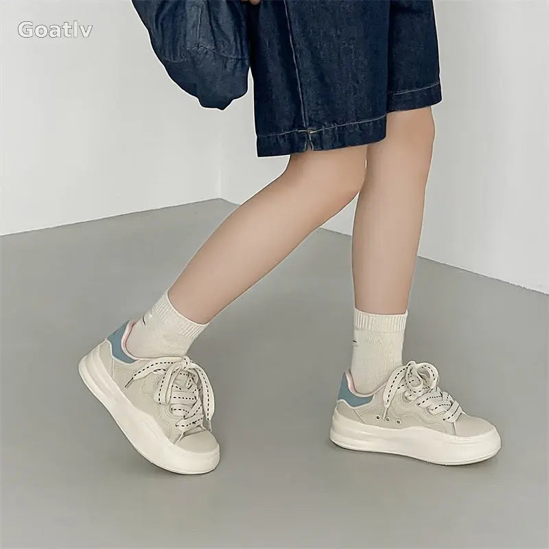 ZEAL 'Next Gen Love' T4 Sneakers - 1984