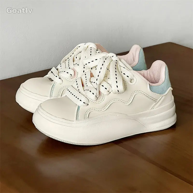 ZEAL 'Next Gen Love' T4 Sneakers - 1984