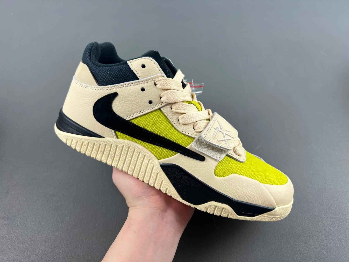 Custom Travis Scott x Jordan FZ8117-102