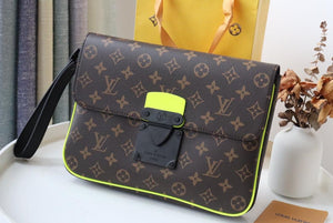 LV S LOCK A4 POUCH M80560 LUXURYSTEPSCO