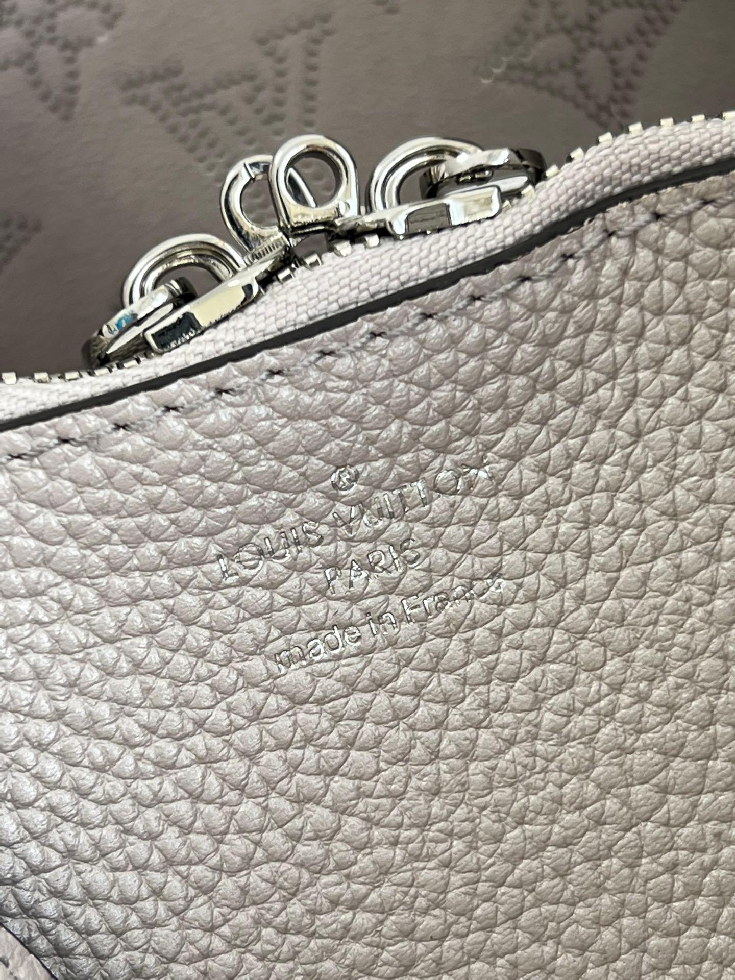 LV Muria Monogram M587889 luxurysteps