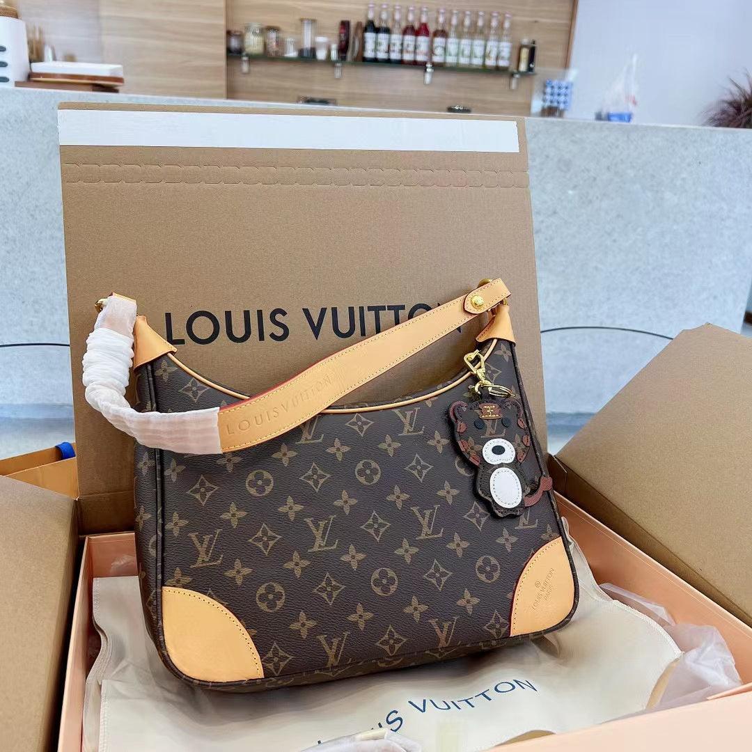 LV Vintage Monogram 26482105593 luxurysteps