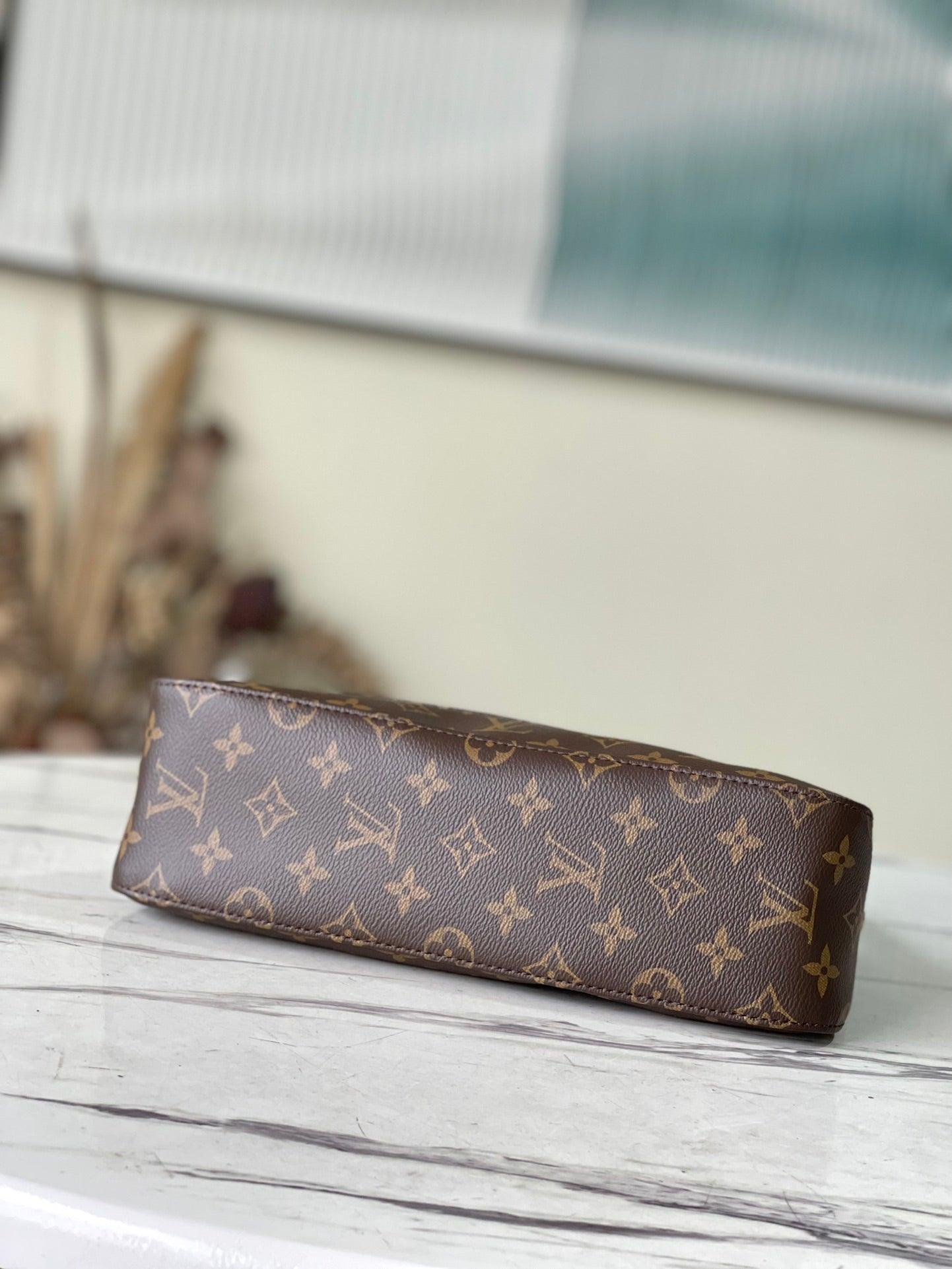 LV Monogram M51147 LUXURYSTEPSCO