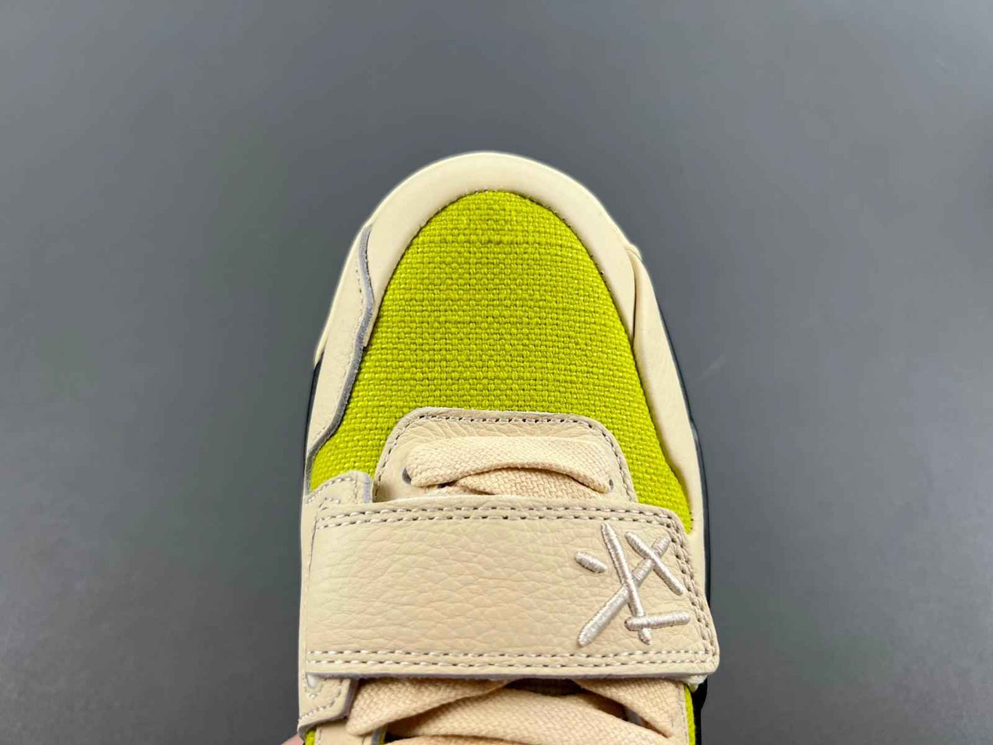 Custom Travis Scott x Jordan FZ8117-102